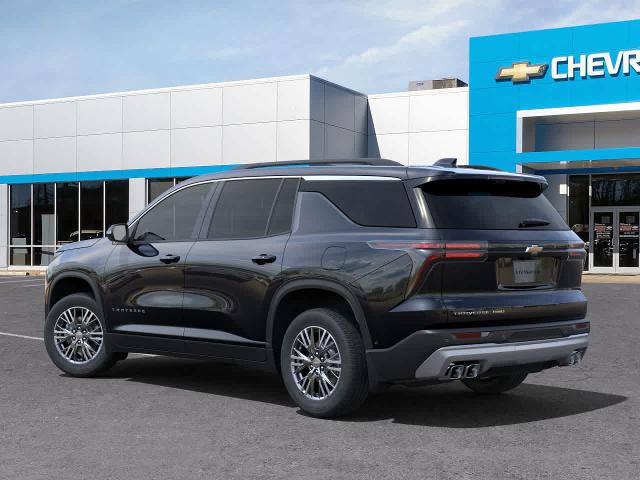 2025 Chevrolet Traverse Vehicle Photo in MOON TOWNSHIP, PA 15108-2571