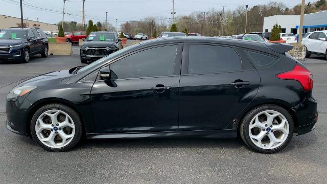 2014 Ford Focus Vehicle Photo in MOON TOWNSHIP, PA 15108-2571