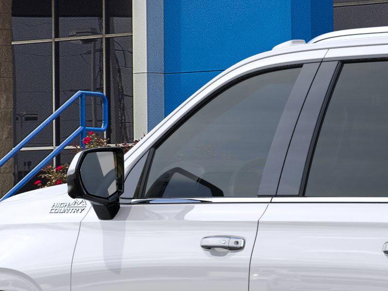 2025 Chevrolet Suburban Vehicle Photo in GEORGETOWN, TX 78626-7508