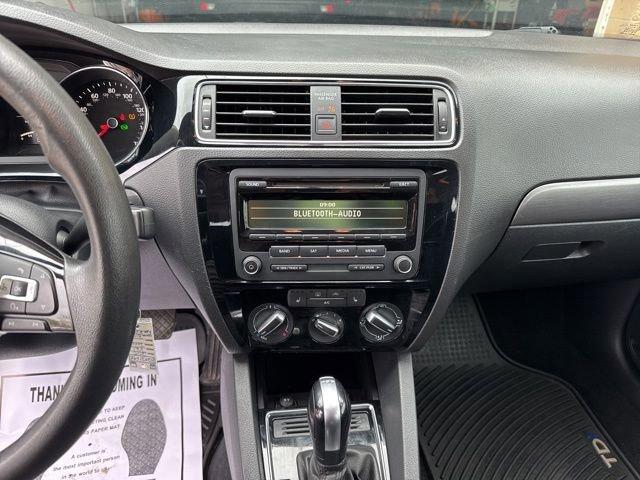 2015 Volkswagen Jetta Sedan Vehicle Photo in MEDINA, OH 44256-9631