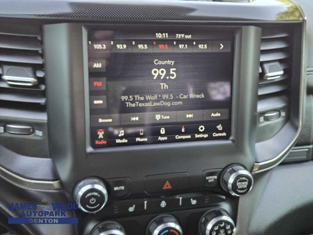 2021 Ram 1500 Vehicle Photo in DENTON, TX 76210-9321