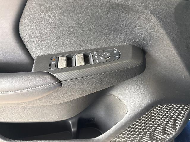 2023 Mitsubishi Outlander Vehicle Photo in MANHATTAN, KS 66502-5036