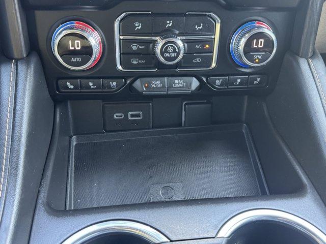 2022 GMC Yukon Vehicle Photo in LEOMINSTER, MA 01453-2952