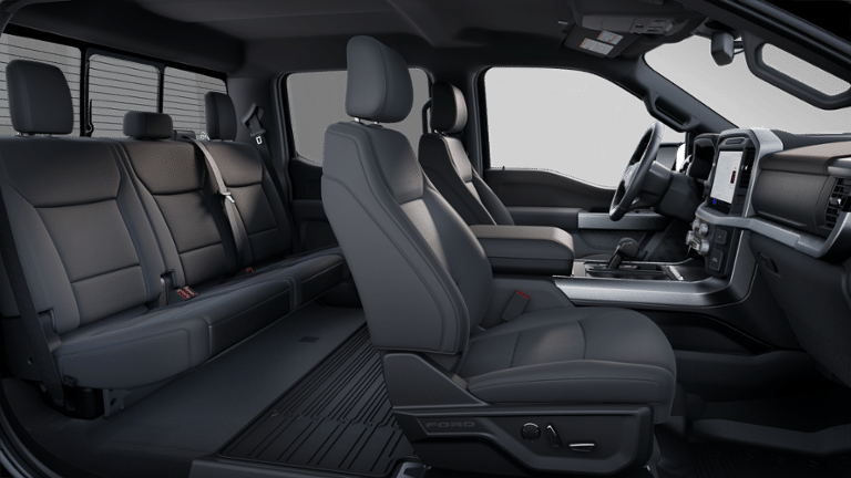 2025 Ford F-150 Vehicle Photo in Green Bay, WI 54304