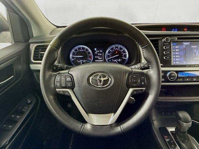 2019 Toyota Highlander Vehicle Photo in Flemington, NJ 08822