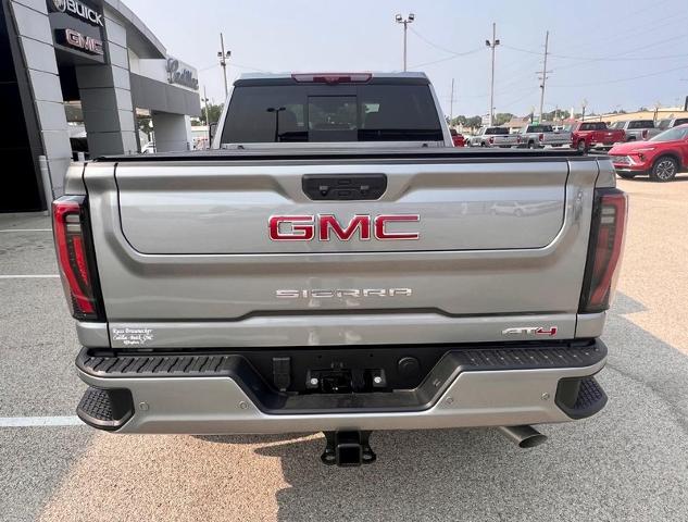 2025 GMC Sierra 2500 HD Vehicle Photo in EFFINGHAM, IL 62401-2832