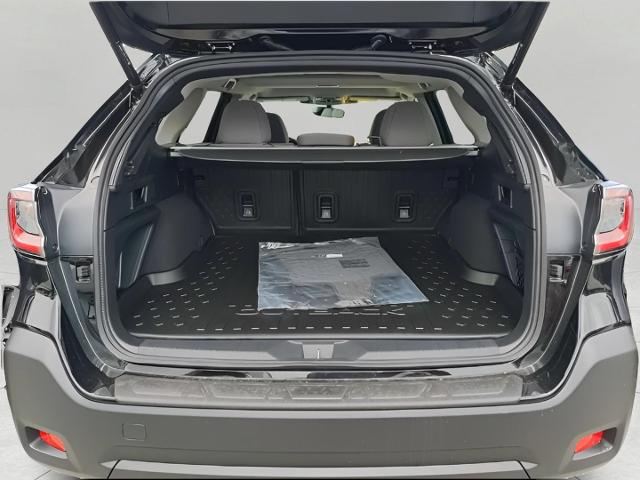 2025 Subaru Outback Vehicle Photo in Green Bay, WI 54304