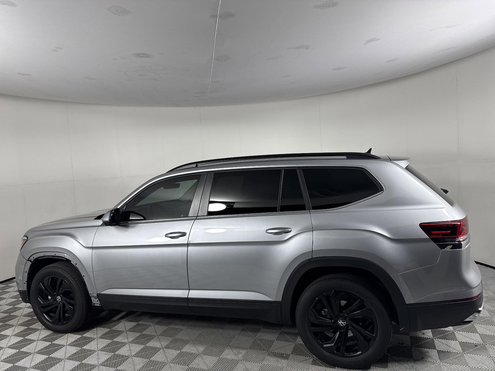 2023 Volkswagen Atlas Vehicle Photo in Georgetown, TX 78626