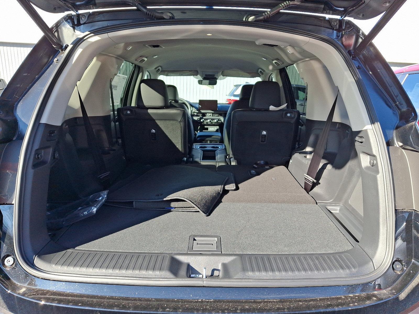 2025 Honda Pilot Vehicle Photo in Harrisburg, PA 17111