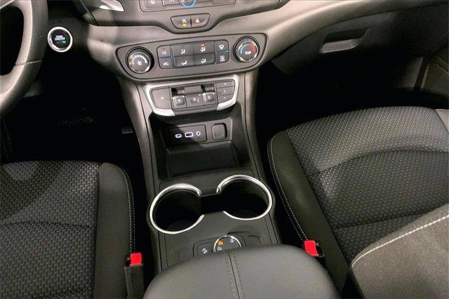 2024 GMC Terrain Vehicle Photo in KANSAS CITY, MO 64114-4502