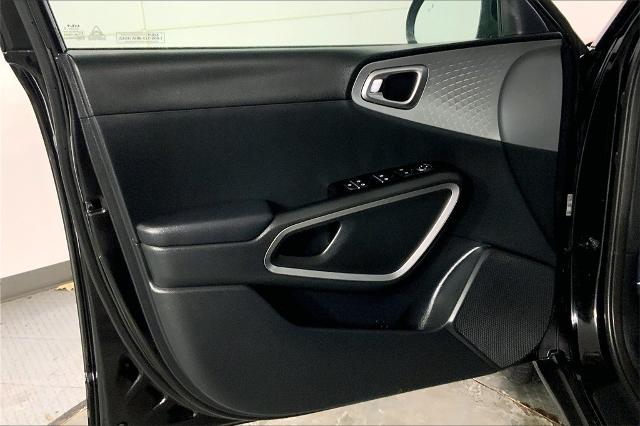 2023 Kia Soul Vehicle Photo in Lees Summit, MO 64086