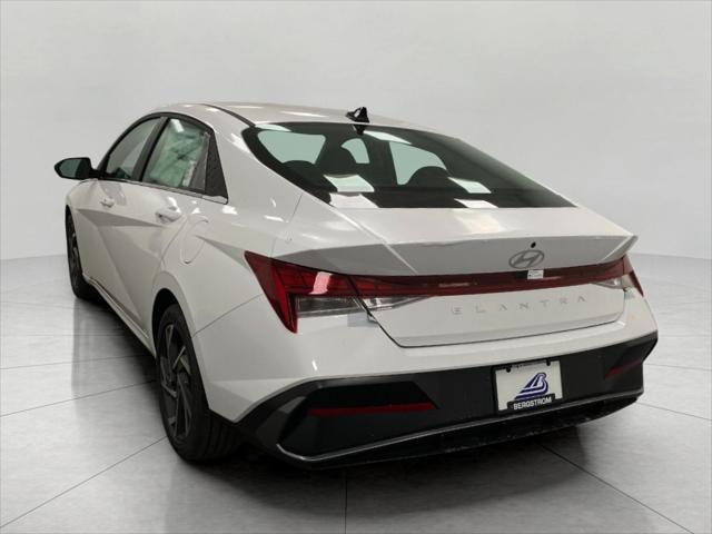 2025 Hyundai ELANTRA Vehicle Photo in Appleton, WI 54913