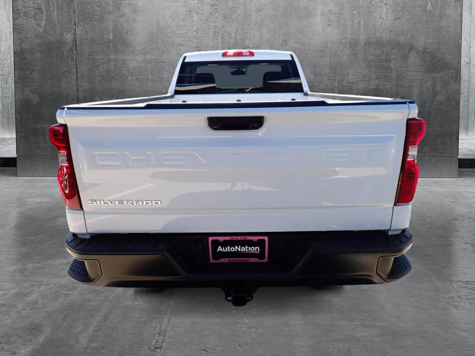 2024 Chevrolet Silverado 1500 Vehicle Photo in DENVER, CO 80221-3610