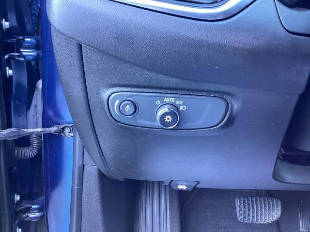 2022 Chevrolet Equinox Vehicle Photo in GARDNER, MA 01440-3110