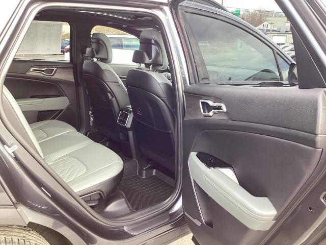 2023 Kia Sportage Vehicle Photo in GARDNER, MA 01440-3110