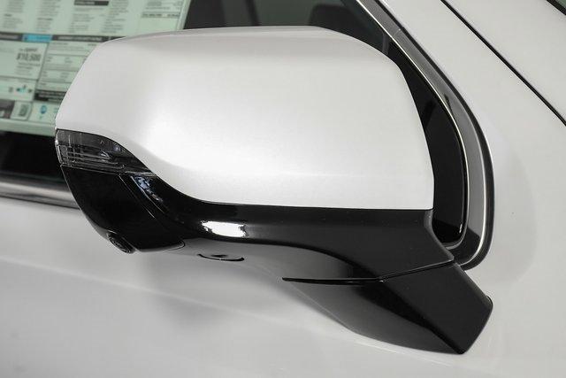 2025 GMC Yukon XL Vehicle Photo in PUYALLUP, WA 98371-4149