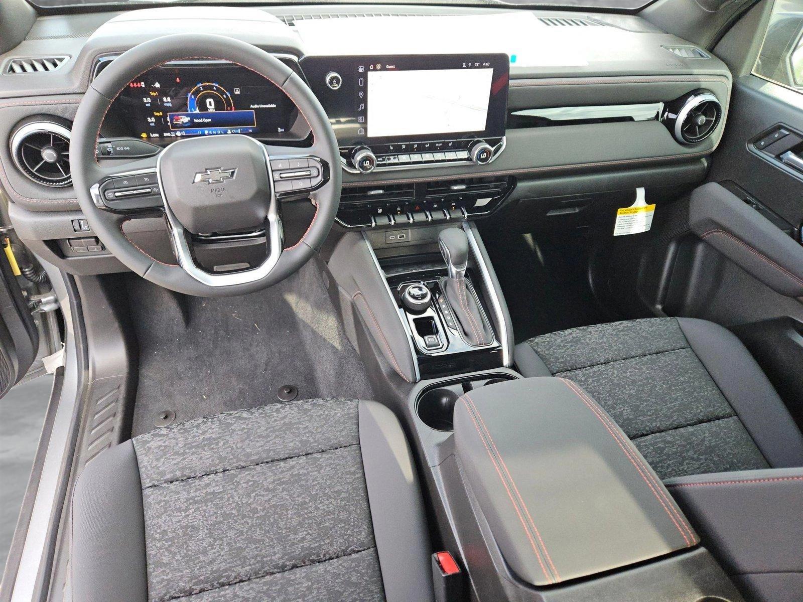 2025 Chevrolet Colorado Vehicle Photo in MESA, AZ 85206-4395