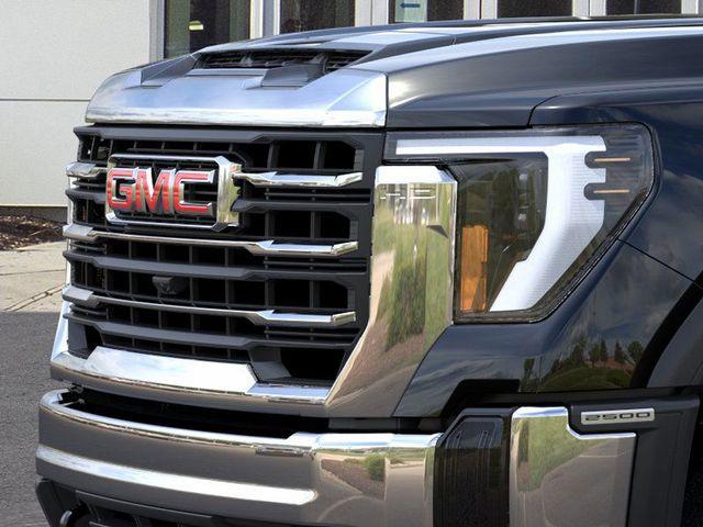 2025 GMC Sierra 2500 HD Vehicle Photo in DANBURY, CT 06810-5034