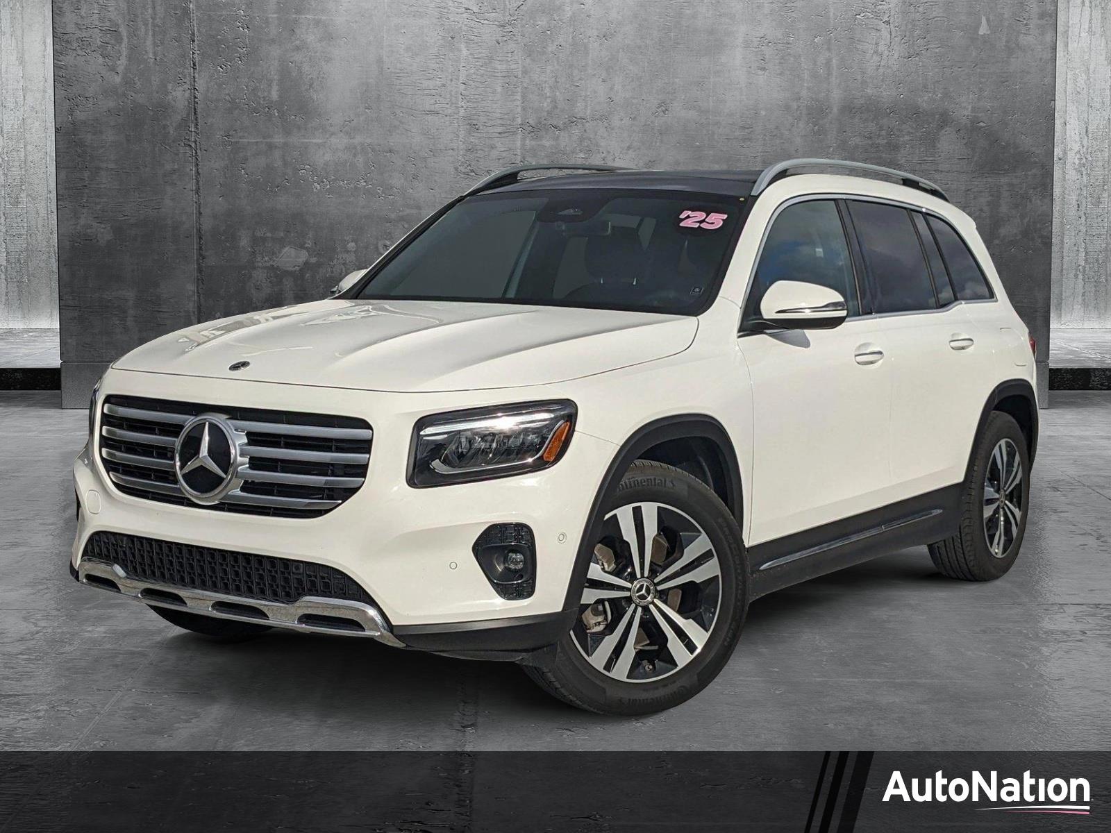2025 Mercedes-Benz GLB Vehicle Photo in MIAMI, FL 33172-3015