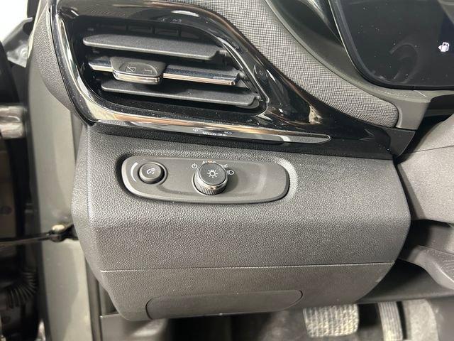 2025 Buick Envista Vehicle Photo in MEDINA, OH 44256-9631