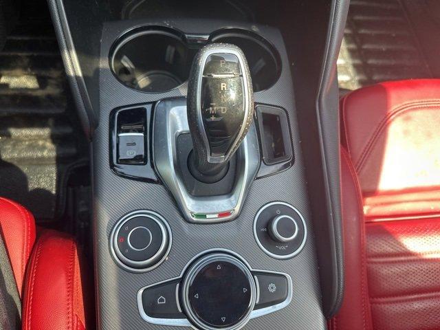 2022 Alfa Romeo Giulia Vehicle Photo in Willow Grove, PA 19090