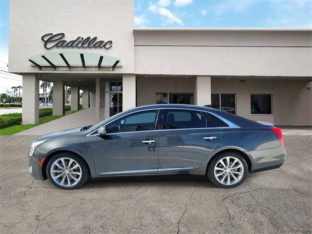 Used 2017 Cadillac XTS Luxury with VIN 2G61M5S35H9123682 for sale in Delray Beach, FL
