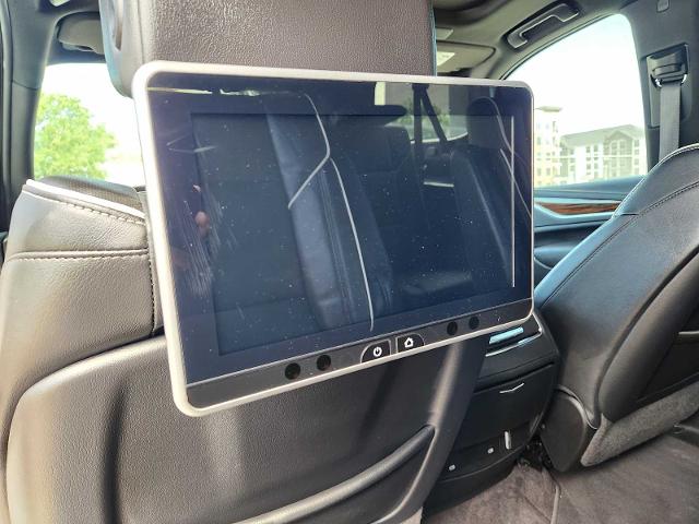 2023 Cadillac Escalade ESV Vehicle Photo in HOUSTON, TX 77079