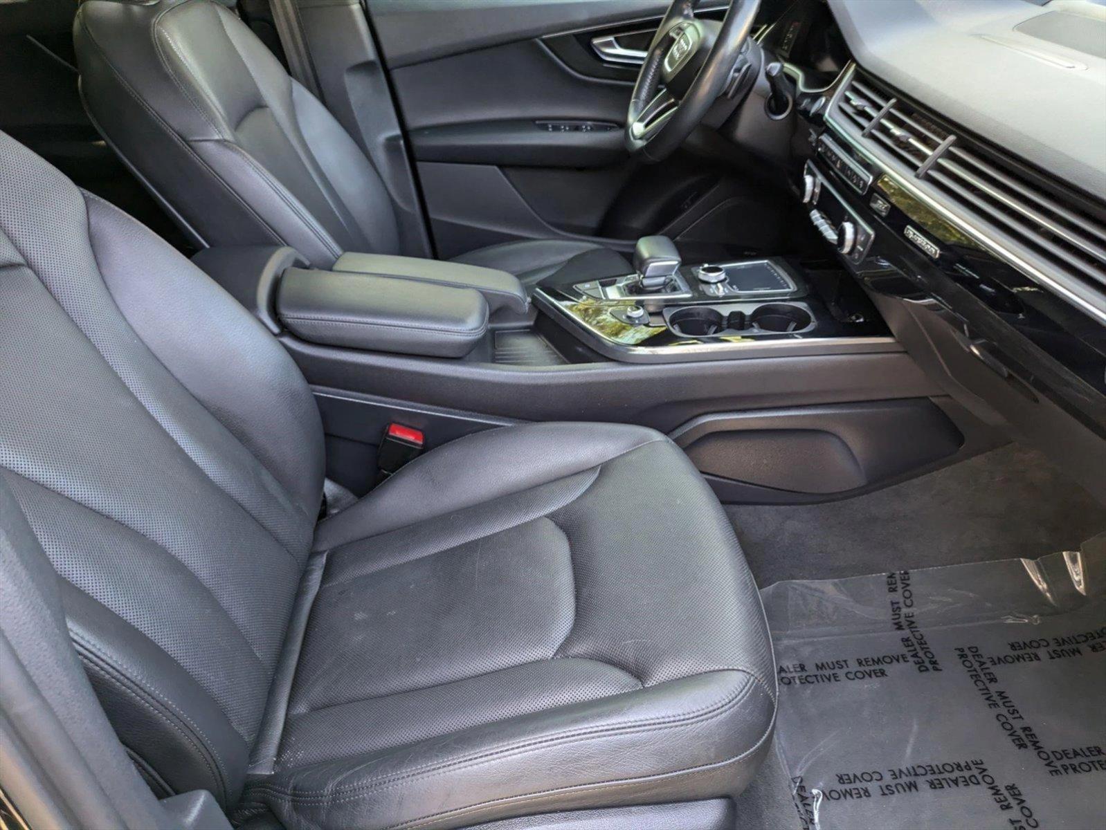 2017 Audi Q7 Vehicle Photo in Tampa, FL 33614
