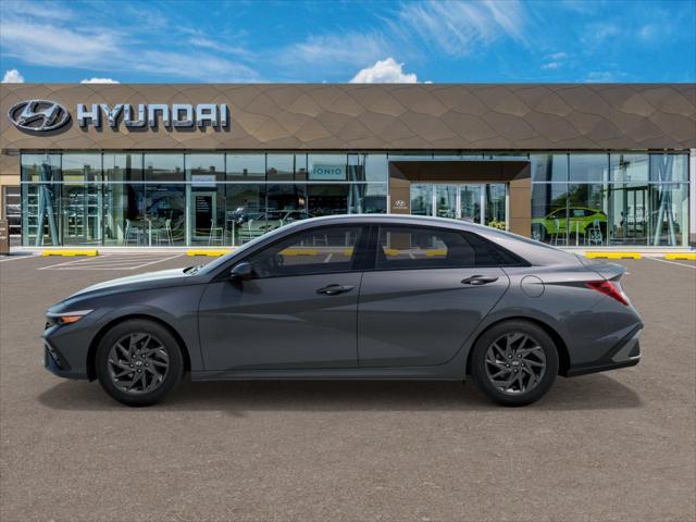 2025 Hyundai ELANTRA Hybrid Vehicle Photo in Peoria, IL 61615