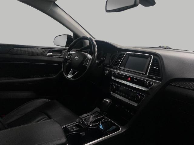 2019 Hyundai SONATA Vehicle Photo in Appleton, WI 54913