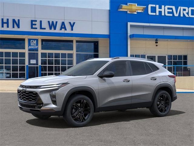 2025 Chevrolet Trax Vehicle Photo in ENGLEWOOD, CO 80113-6708