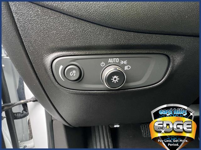 2022 Chevrolet Equinox Vehicle Photo in Roslyn, NY 11576