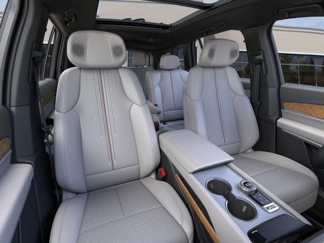 2026 Cadillac VISTIQ Vehicle Photo in GREEN BAY, WI 54303-3330