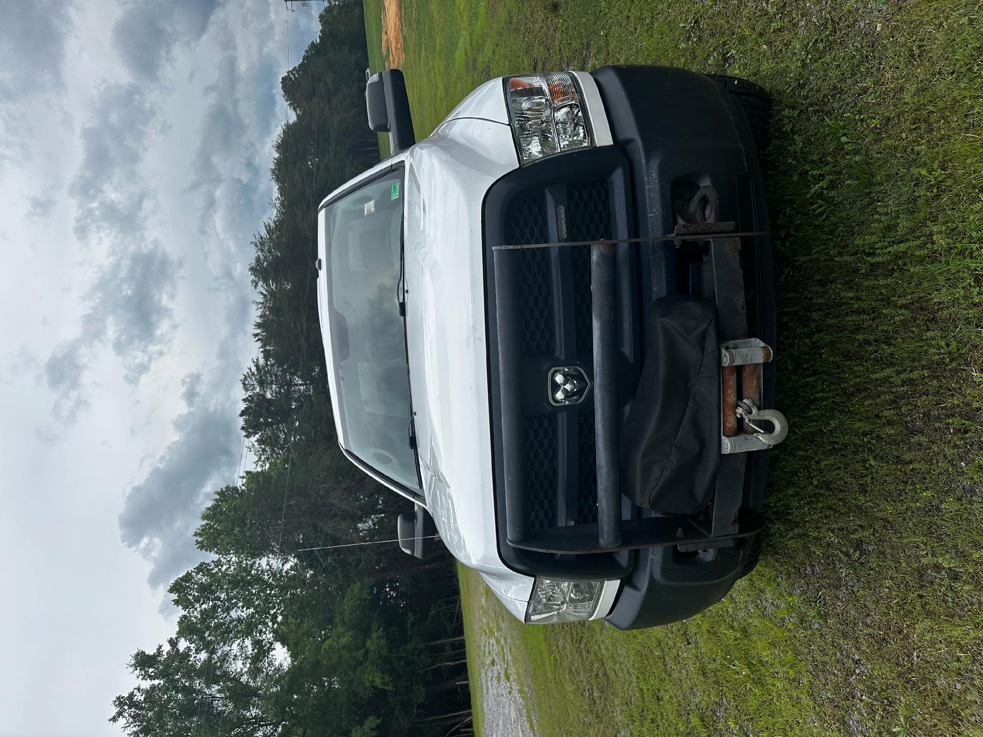Used 2015 RAM Ram 2500 Pickup Tradesman with VIN 3C6LR5AT8FG705004 for sale in Farmville, VA