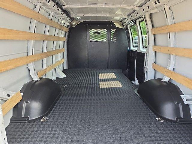 2023 Chevrolet Express Cargo Van Vehicle Photo in Pleasant Hills, PA 15236