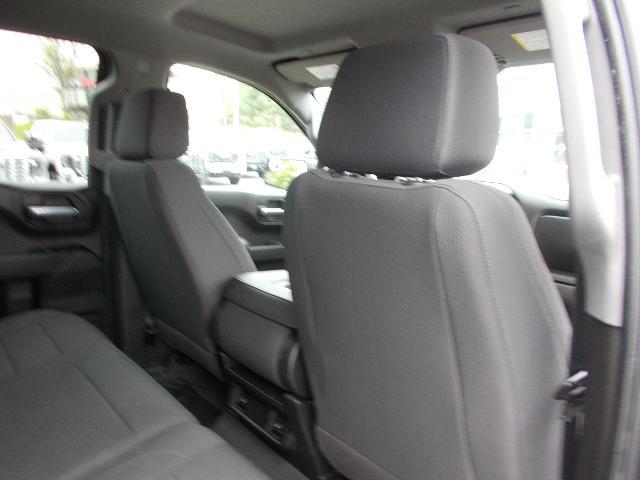 2021 Chevrolet Silverado 1500 Vehicle Photo in LOWELL, MA 01852-4336