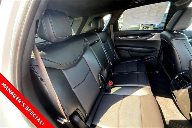 2021 Cadillac XT5 Vehicle Photo in TOPEKA, KS 66609-0000