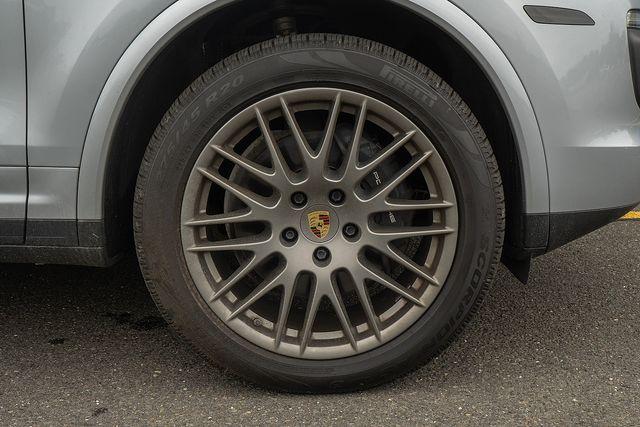 2018 Porsche Cayenne Vehicle Photo in DANBURY, CT 06810-5034