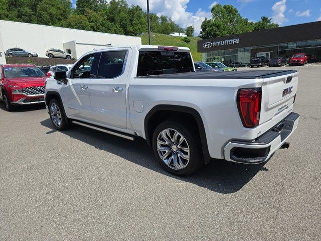 2024 GMC Sierra 1500 Vehicle Photo in Pleasant Hills, PA 15236