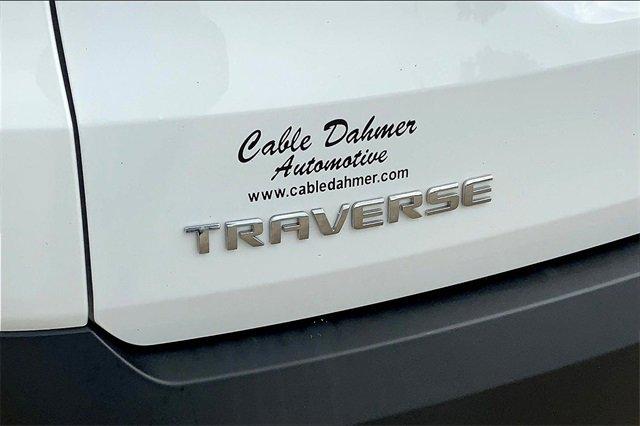 2023 Chevrolet Traverse Vehicle Photo in TOPEKA, KS 66609-0000