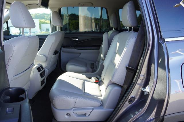 2020 Honda Pilot Vehicle Photo in Riverdale, UT 84405