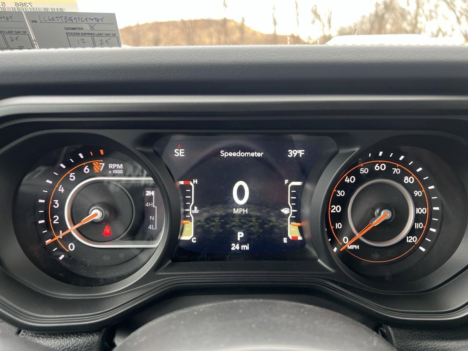 2025 Jeep Gladiator Vehicle Photo in Mechanicsburg, PA 17050-1707