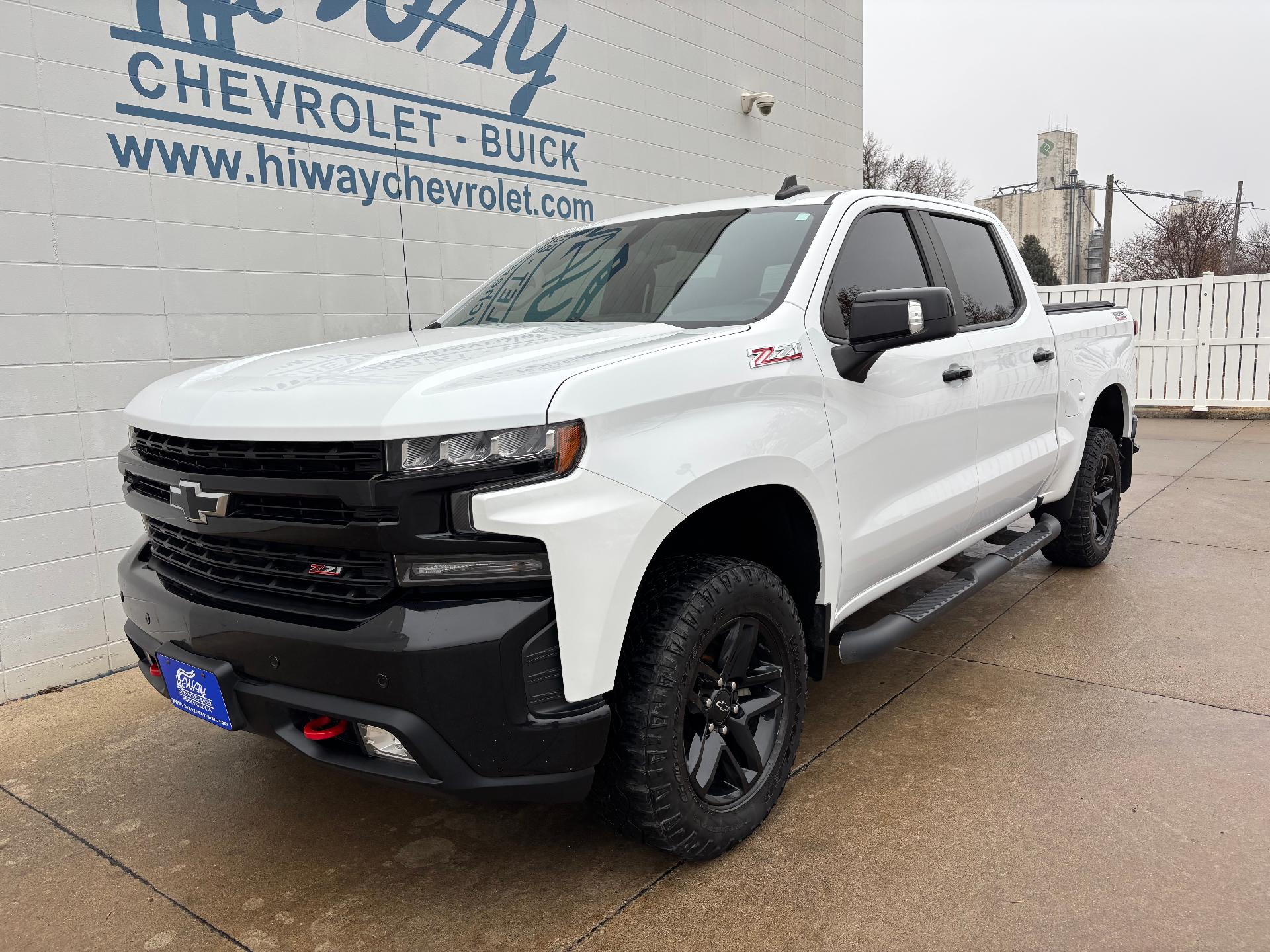 Used 2019 Chevrolet Silverado 1500 LT Trail Boss with VIN 1GCPYFED8KZ141659 for sale in Rock Valley, IA