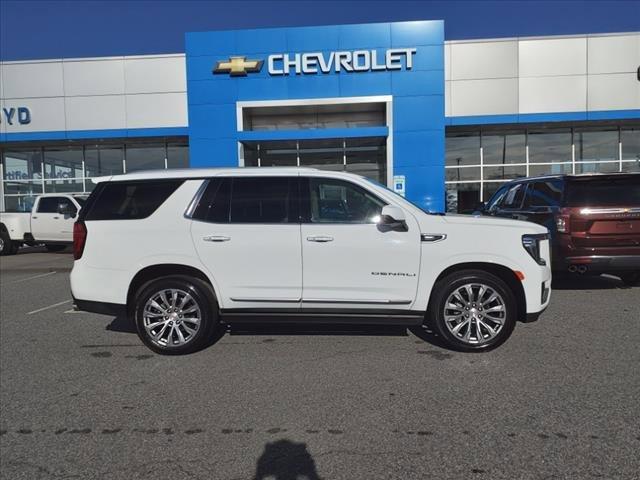 2021 GMC Yukon Vehicle Photo in EMPORIA, VA 23847-1235