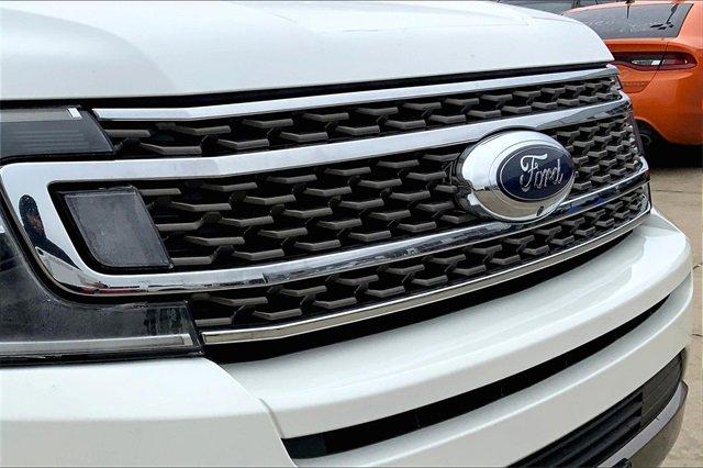 2020 Ford Expedition Vehicle Photo in TOPEKA, KS 66609-0000