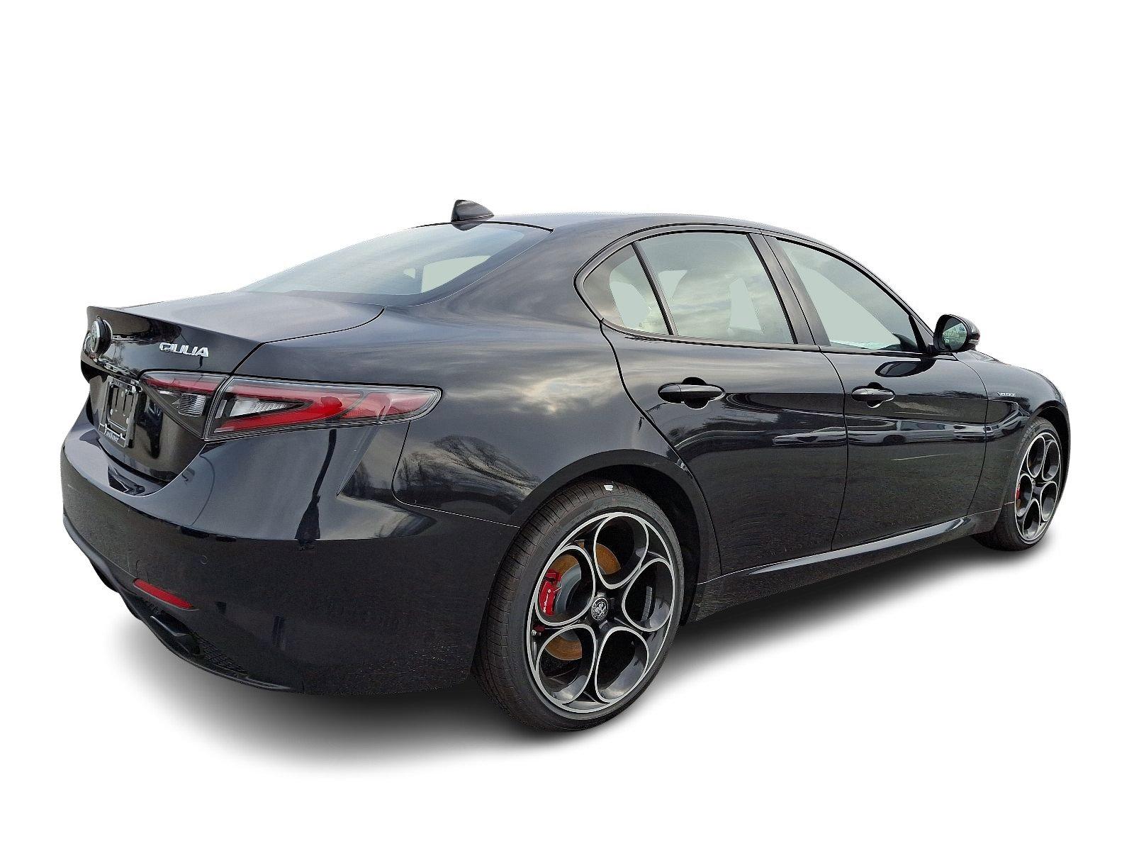 2025 Alfa Romeo Giulia Vehicle Photo in Willow Grove, PA 19090