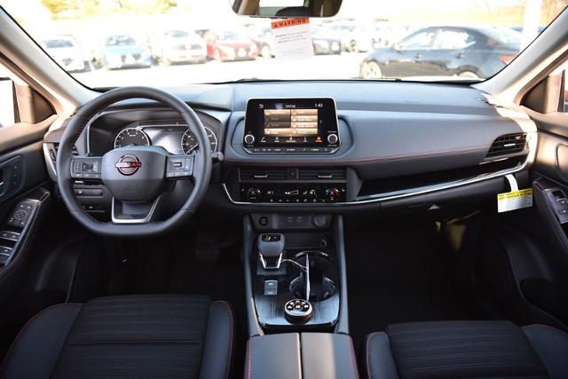 2025 Nissan Rogue Vehicle Photo in Ballwin, MO 63011