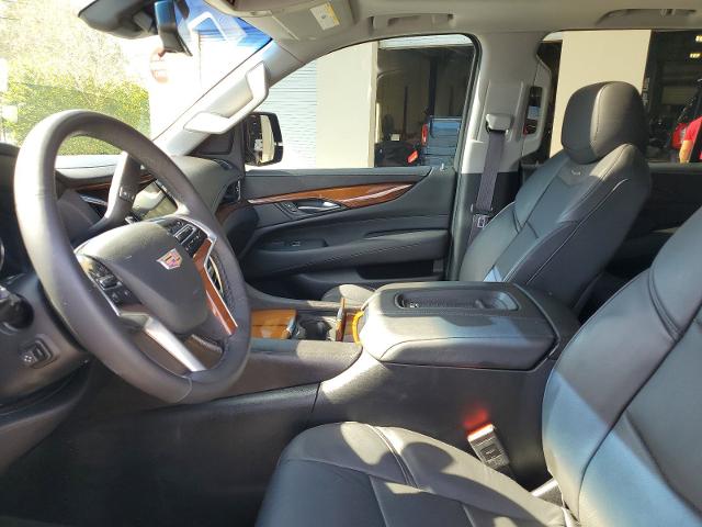 2017 Cadillac Escalade Vehicle Photo in POMPANO BEACH, FL 33064-7091