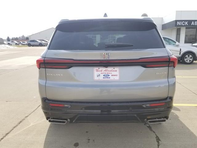 2025 Buick Enclave Vehicle Photo in ELYRIA, OH 44035-6349