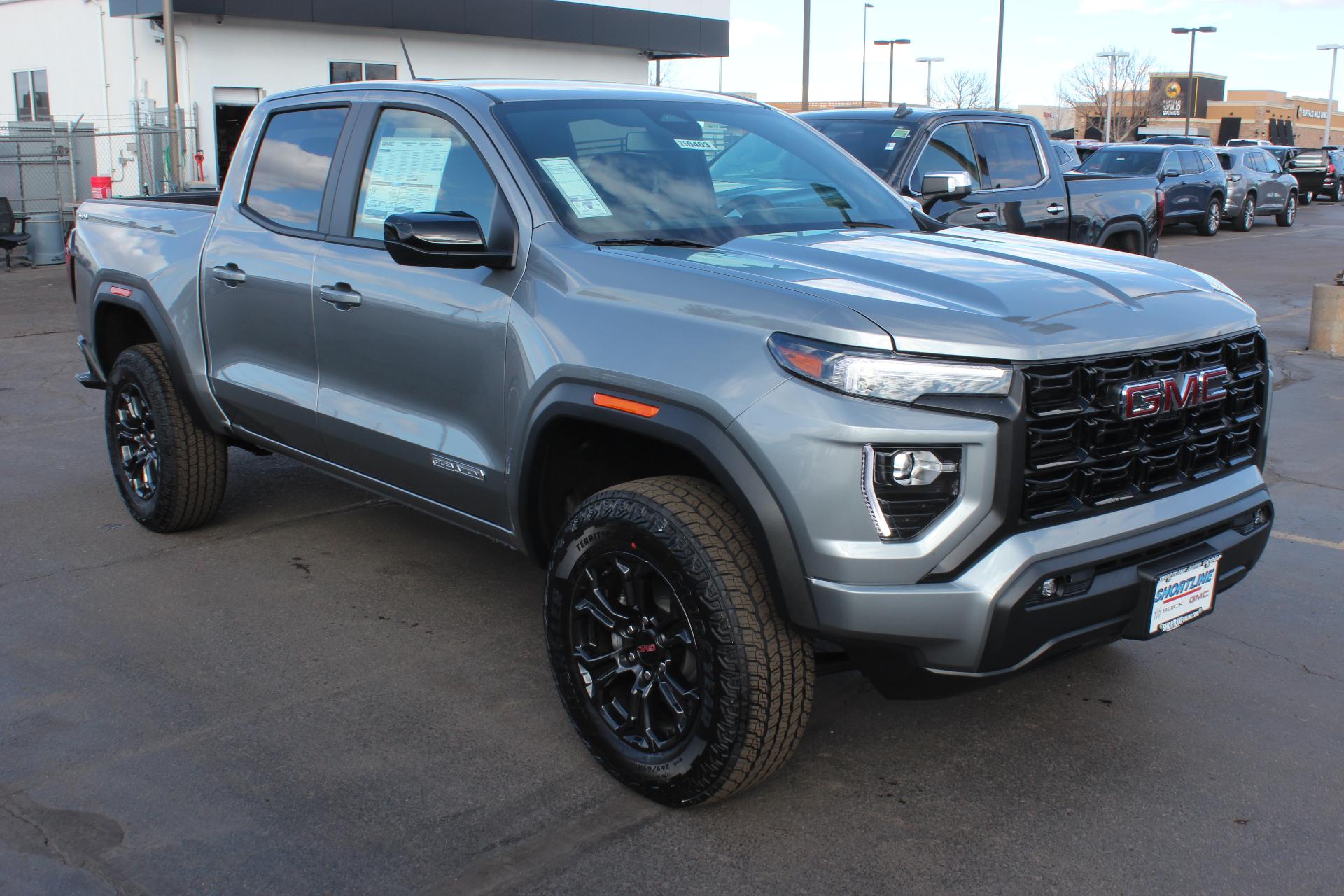 2025 GMC Canyon Vehicle Photo in AURORA, CO 80012-4011